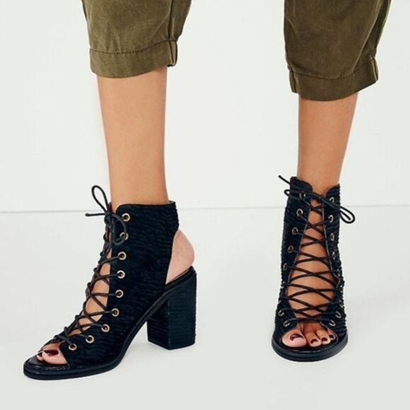 Jeffrey Campbell X Free People Minimal Black Suede Lace-Up Open Toe Heels 8 - Picture 1 of 8